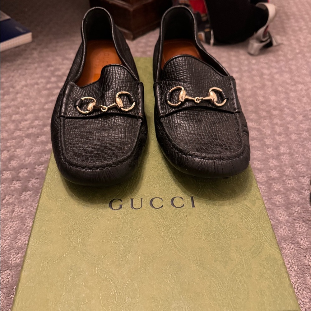GUCCI Horsebit loafers